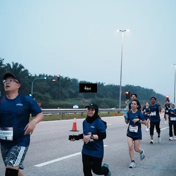 Runner Photo 7495193