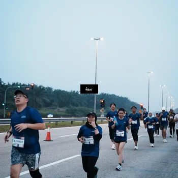 Runner Photo 7495195
