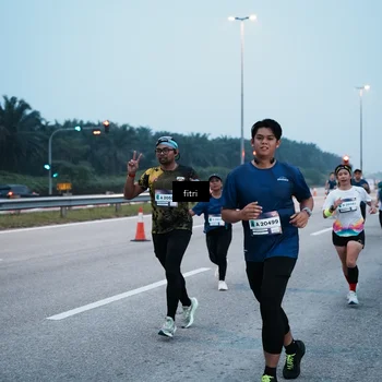 Runner Photo 7495203
