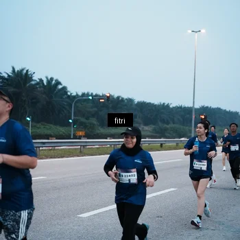 Runner Photo 7495205