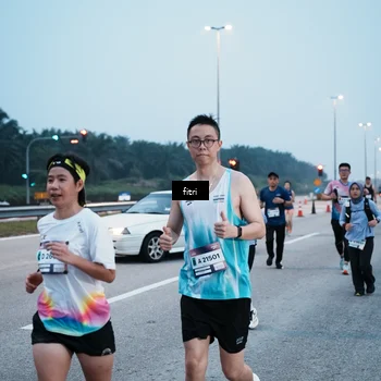 Runner Photo 7495215