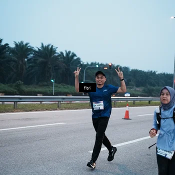 Runner Photo 7495219