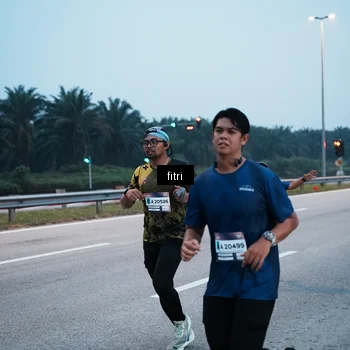 Runner Photo 7495222