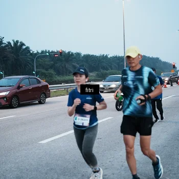 Runner Photo 7495256