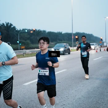 Runner Photo 7495261