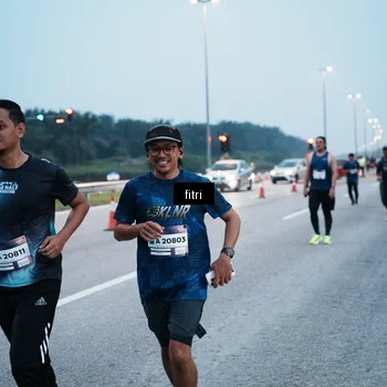 Runner Photo 7495263