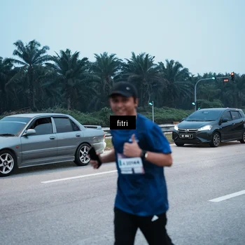 Runner Photo 7495266