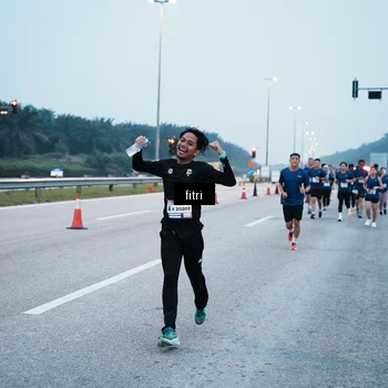 Runner Photo 7495268