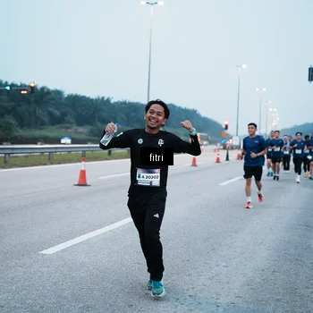 Runner Photo 7495269