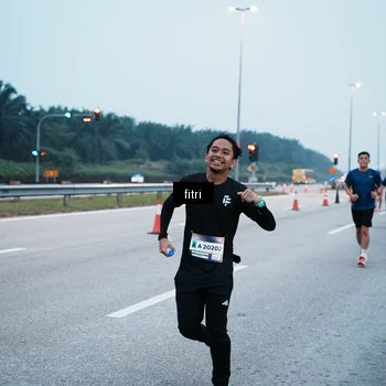 Runner Photo 7495277