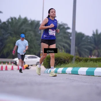 Runner Photo 7495287