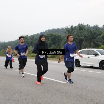 Runner Photo 7495288