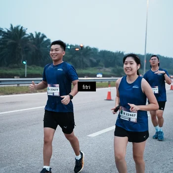 Runner Photo 7495289