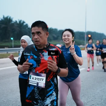 Runner Photo 7495294