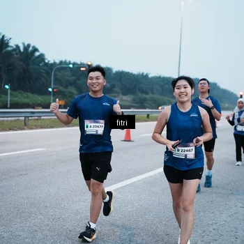 Runner Photo 7495299