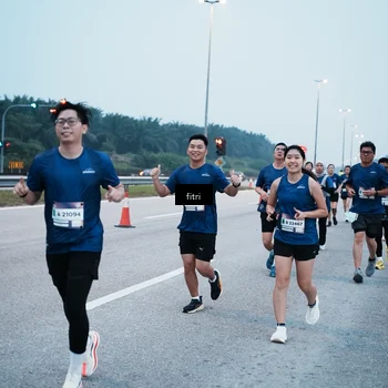 Runner Photo 7495301