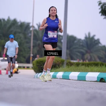 Runner Photo 7495313