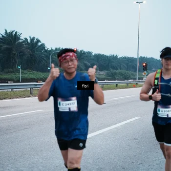 Runner Photo 7495315