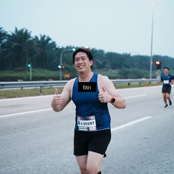 Runner Photo 7495320