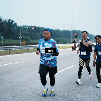 Runner Photo 7495346