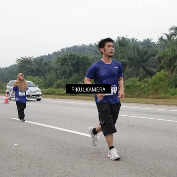 Runner Photo 7495350