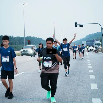 Runner Photo 7495353