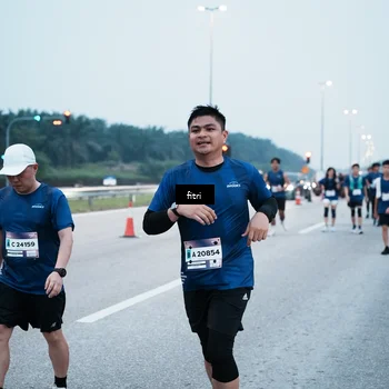 Runner Photo 7495355