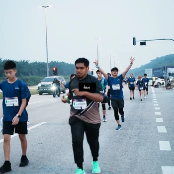 Runner Photo 7495356