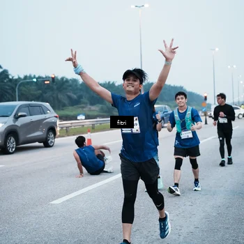 Runner Photo 7495390