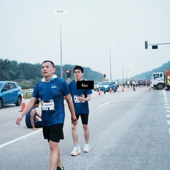 Runner Photo 7495391