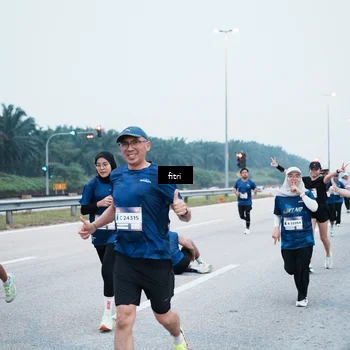 Runner Photo 7495397