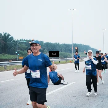 Runner Photo 7495399
