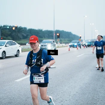 Runner Photo 7495400