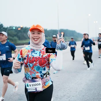 Runner Photo 7495403