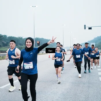Runner Photo 7495411