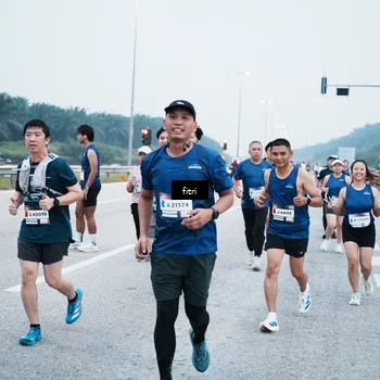 Runner Photo 7495418