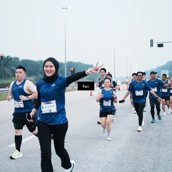 Runner Photo 7495422