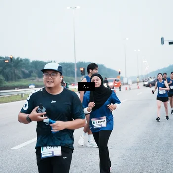 Runner Photo 7495424