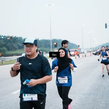 Runner Photo 7495425