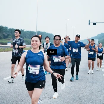 Runner Photo 7495437