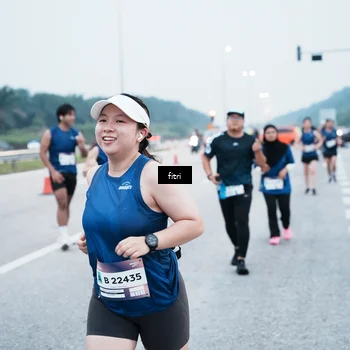 Runner Photo 7495443