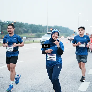 Runner Photo 7495445