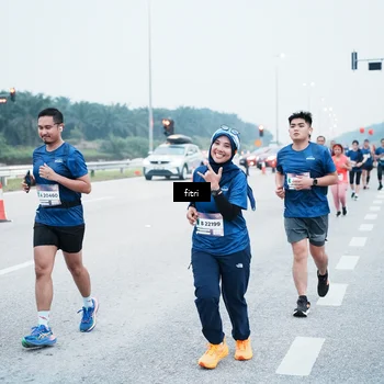Runner Photo 7495462
