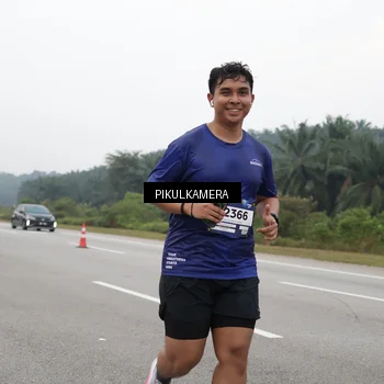 Runner Photo 7495470