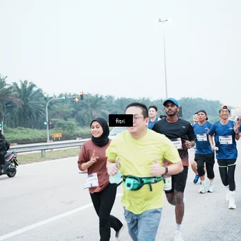 Runner Photo 7495476