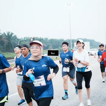 Runner Photo 7495485