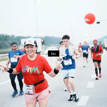 Runner Photo 7495489