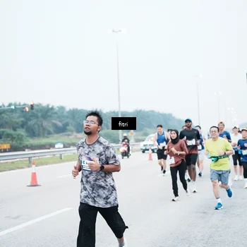Runner Photo 7495497