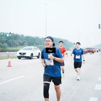 Runner Photo 7495498
