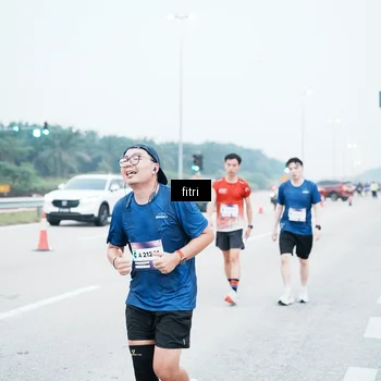 Runner Photo 7495508